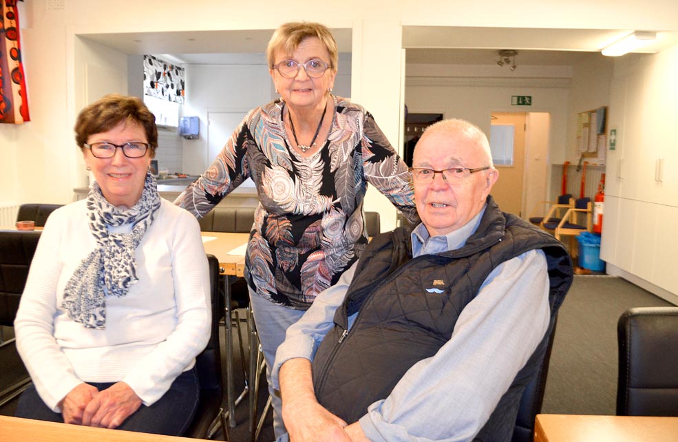 Skelleftea avd 58 Skellefteå avd 58: Kerstin Weidersjö, Gulli-Maj Norén och Mats Marklund.