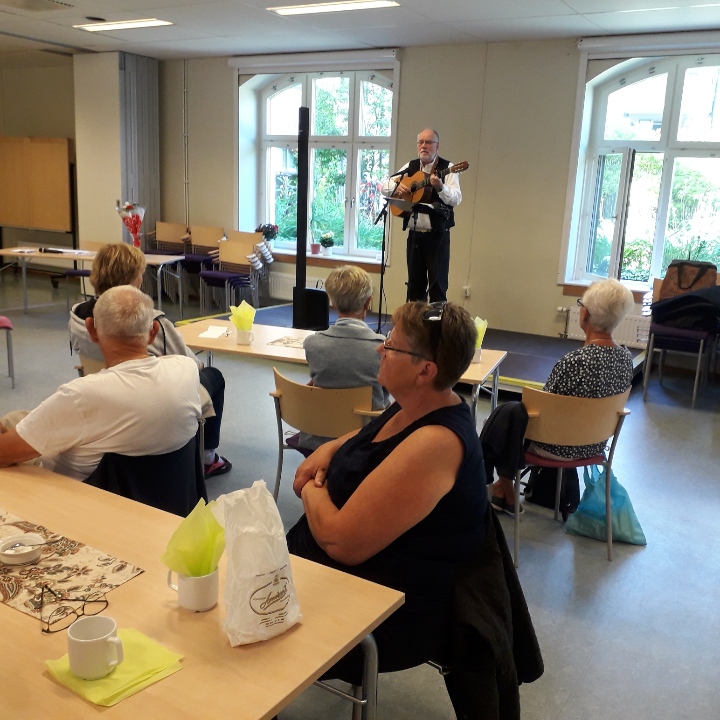 möte 3 aug